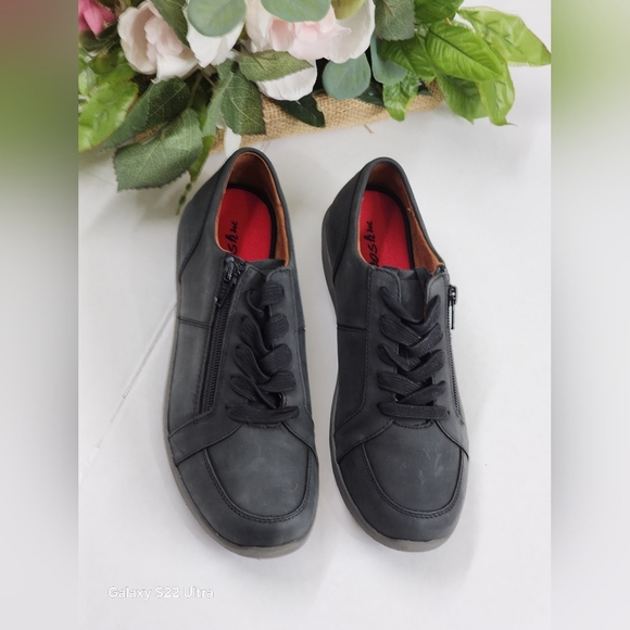 Vionic Black Women,Shoes - Picture 1 of 6